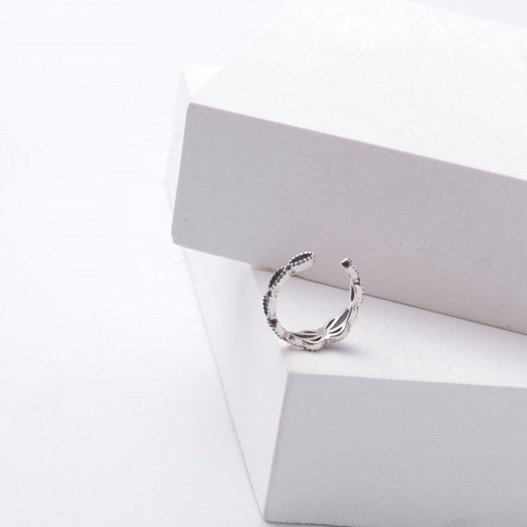 2024 Fashion 925 sterling silver vintage minimalist ear bone clips nickel free jewelry rhombus medieval style women cuff earring
