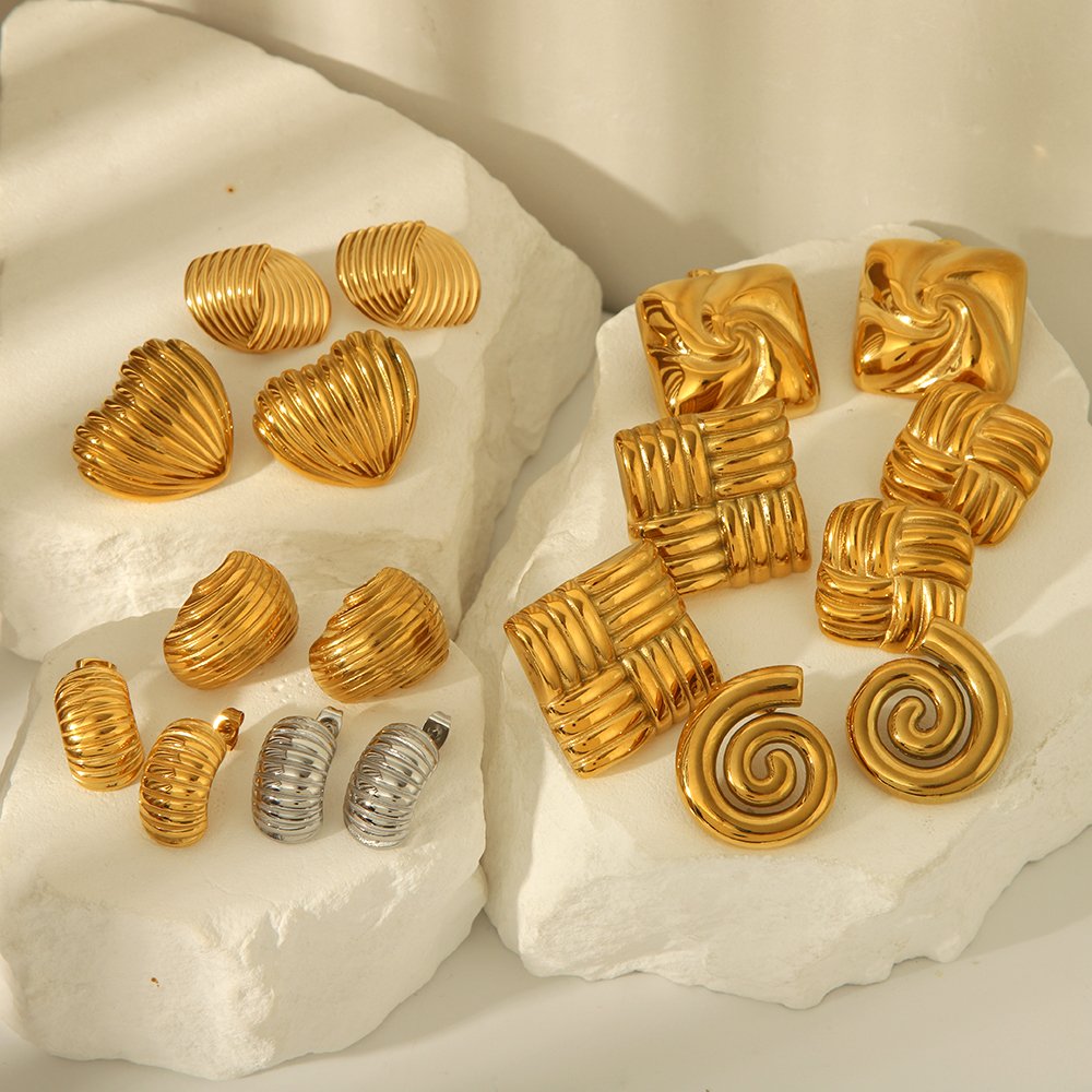 New Arrival Hot Sale Chunky Rectangular Texture Earrings Snail Pendant 18K PVD Gold Plating Stud Earrings for Ladies No Tarnish