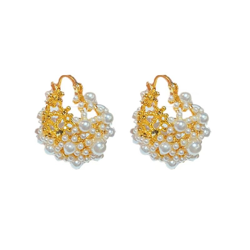 2024 New Design French Retro Style 18K Real Gold Electroplated Pearl Flower Basket Cuff Earrings Women's Party Jewelry