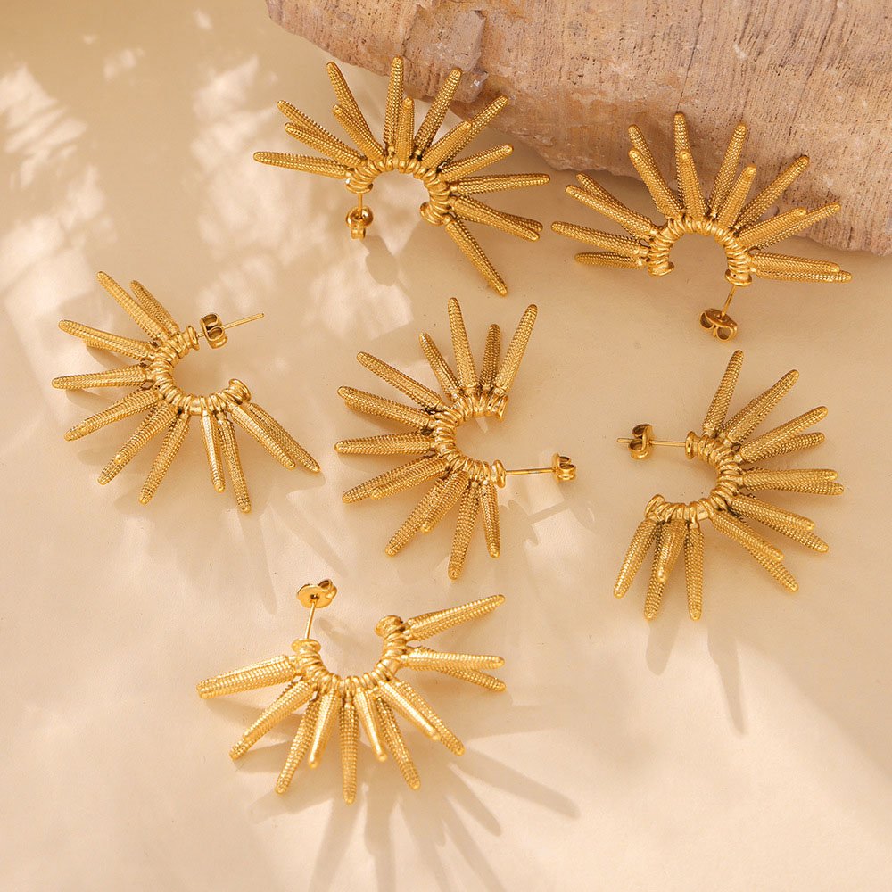 Retro C- Shaped Sunflower Earrings Stainless Steel 18K Gold Plated Chic Exaggerated Design Stud Earrings Fine Jewelry