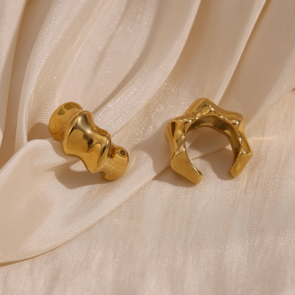 Hot Sell Glossy Jewelry Bamboo Earrings 18k Gold Plated Stainless Steel Fine Cuff Minimalist Earrings For Women