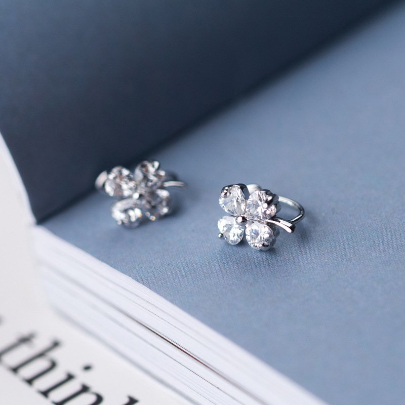 Sparkling Clear CZ Earrings 925 Sterling Silver Fashion Lucky Four-leaf clover Cuff Earrings For Women Fine Jewelry