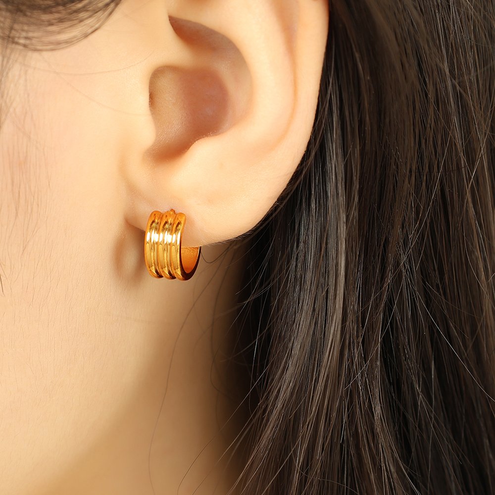 Hot sale irregular geometric stud earrings versatile jewellery wholesale