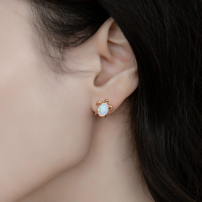 2024 Fashion Fine Jewelry S925 Silver earrings Turtle Inlaid Opal Stone Design Women Stud earrings