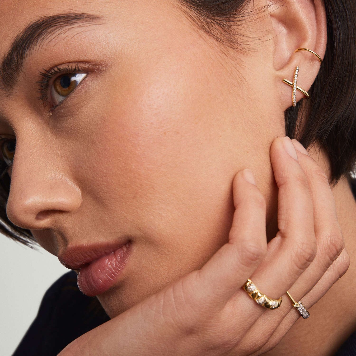 LOZRUNVE 925 Sterling Silver 18k Gold Plated Jewelry Fashion Pave CZ Stone Oversize Knot Cross Stud Earring