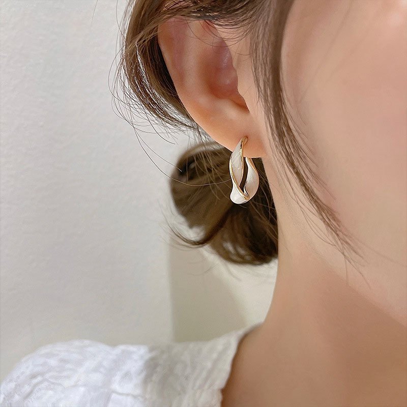 Silver NeedleDrop Oil Earrings Minimalist Twisted Hoop Earrings 925 Silver Plated Vintage Stud Earrings