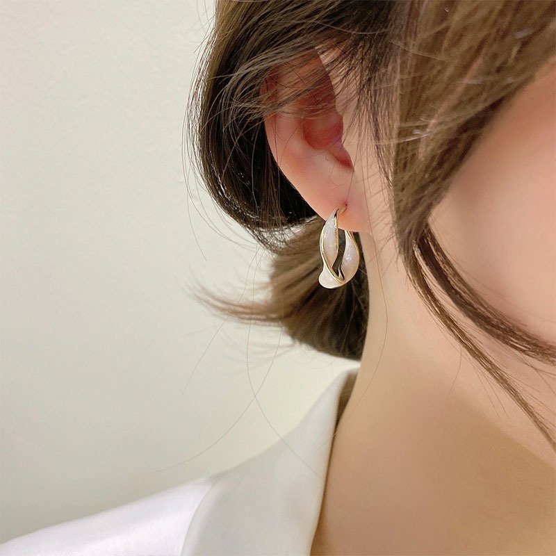 Silver NeedleDrop Oil Earrings Minimalist Twisted Hoop Earrings 925 Silver Plated Vintage Stud Earrings