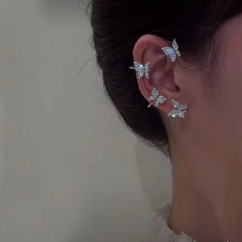 Gold Plated 1Pc Ear Bone Clip For Women Sweet Exquisite Sparkling Zircon Butterfly Ear Cuff Clip Earring French Style Jewelry