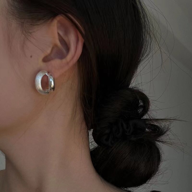 Charming fashion factory wholesale S925 sterling silver 18k gold earrings 2023 recommended style female high-end jewelry set