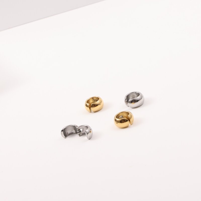Waterproof Jewelry 18K Gold Plated Smooth Bold Ear cuff Arc Buckle Stainless Steel Earring
