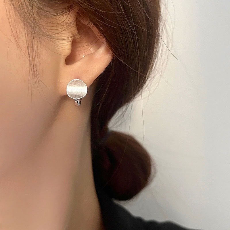 925 Sterling Silver Hot Sale Korean round Earrings Simple Temperament Exquisite Hot female Sexy Jewelry Gift
