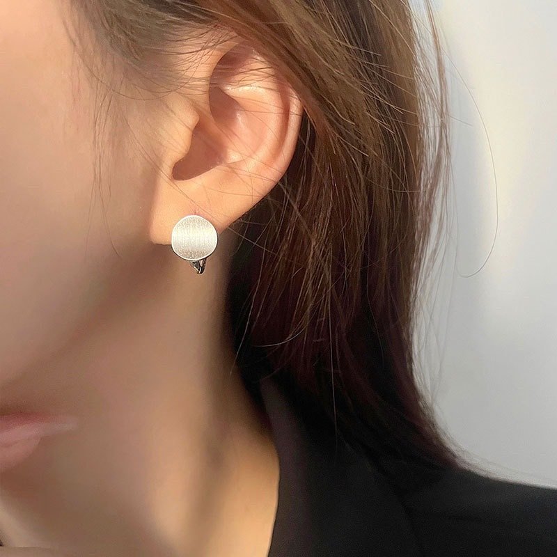925 Sterling Silver Hot Sale Korean round Earrings Simple Temperament Exquisite Hot female Sexy Jewelry Gift