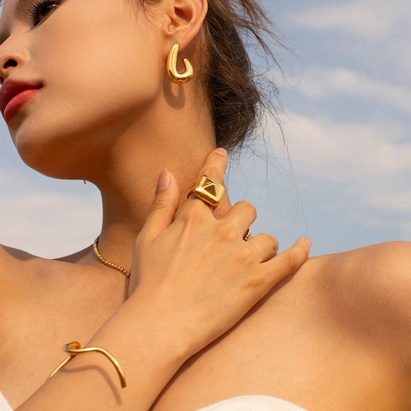 Minimalist Handmade Women Earring 18K Gold Plated Jewelry Stainless Steel Oval Hoop Earrings