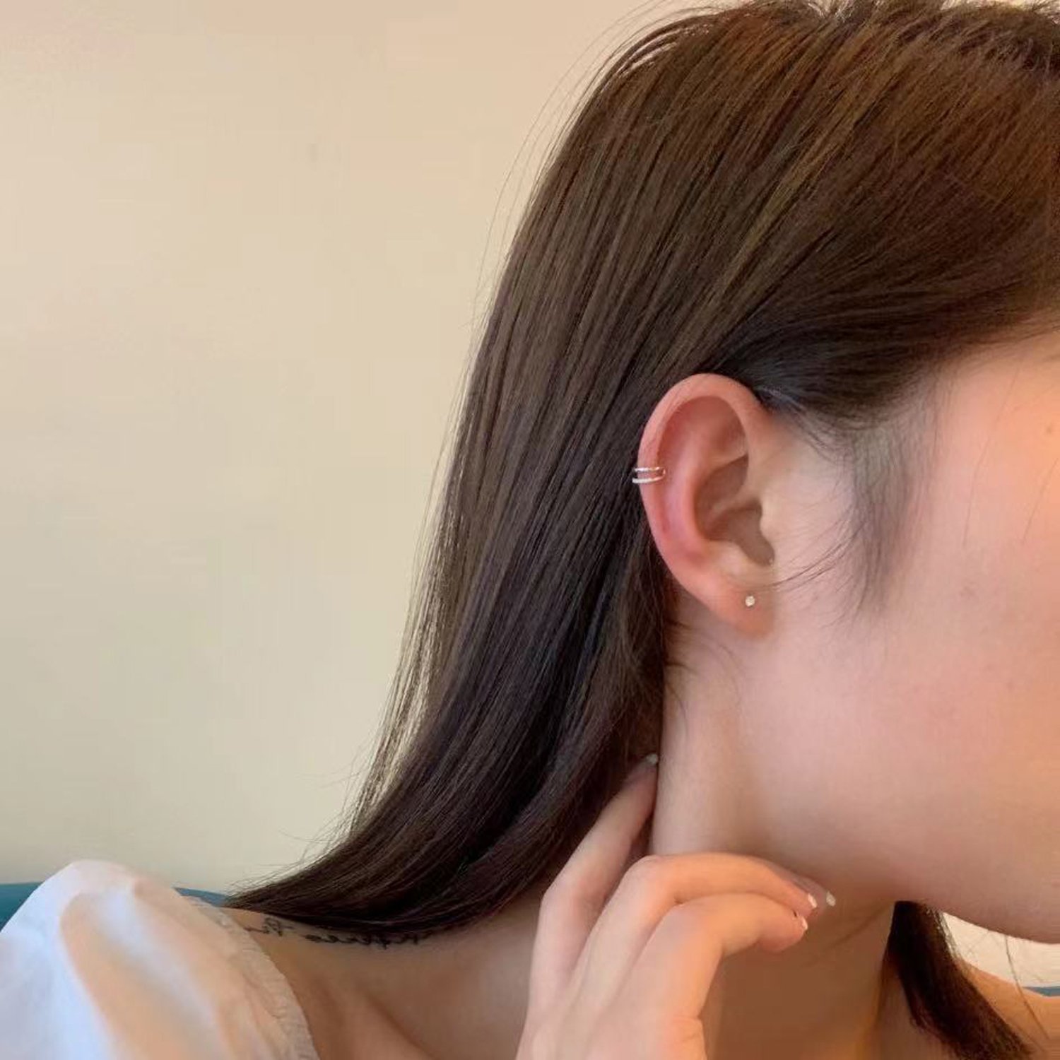 New Arrival Simple Elegant Ear Jewelry 18K Solid Gold Real Natural Diamond Earring Cuff For Women