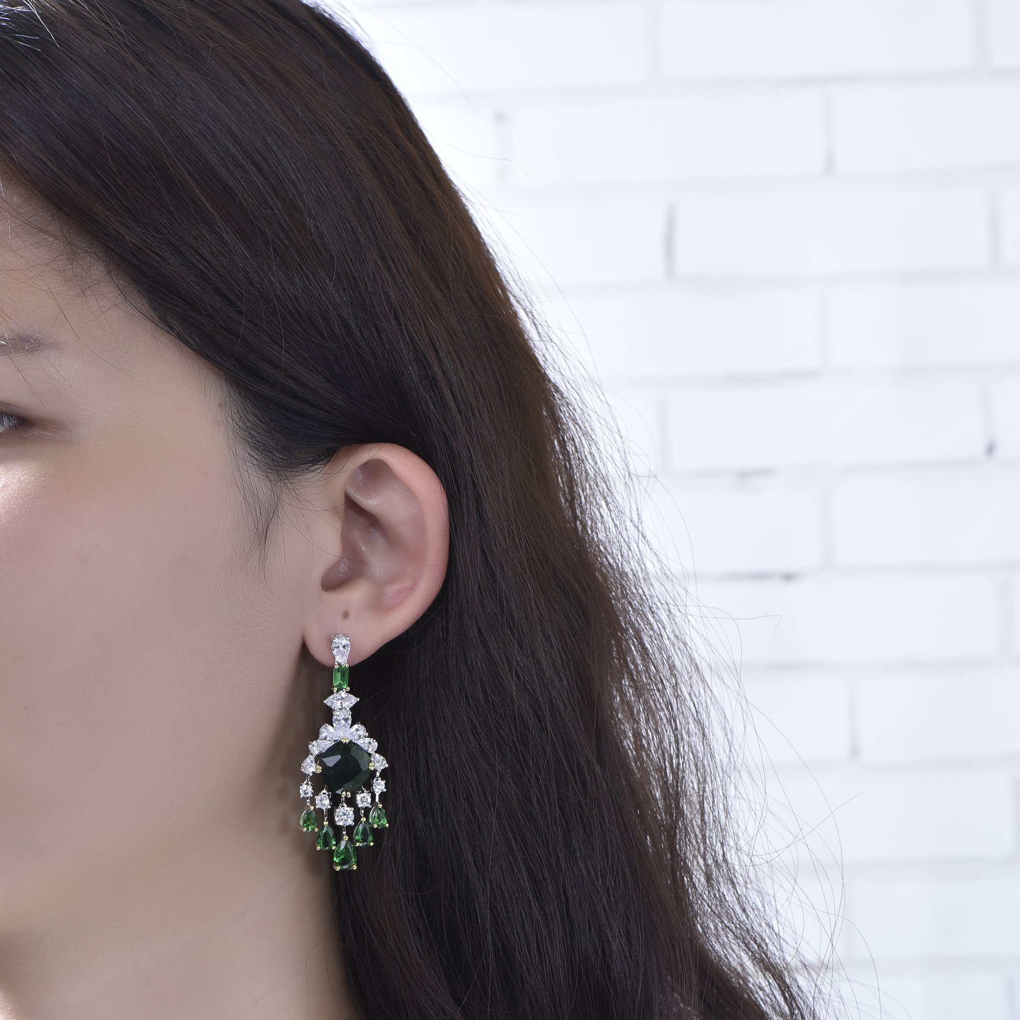 Fashion Jewelry Contrast Colored Glass Earrings Retro Classic Oval Red and Green Crystal Vintage Baroque Earrings