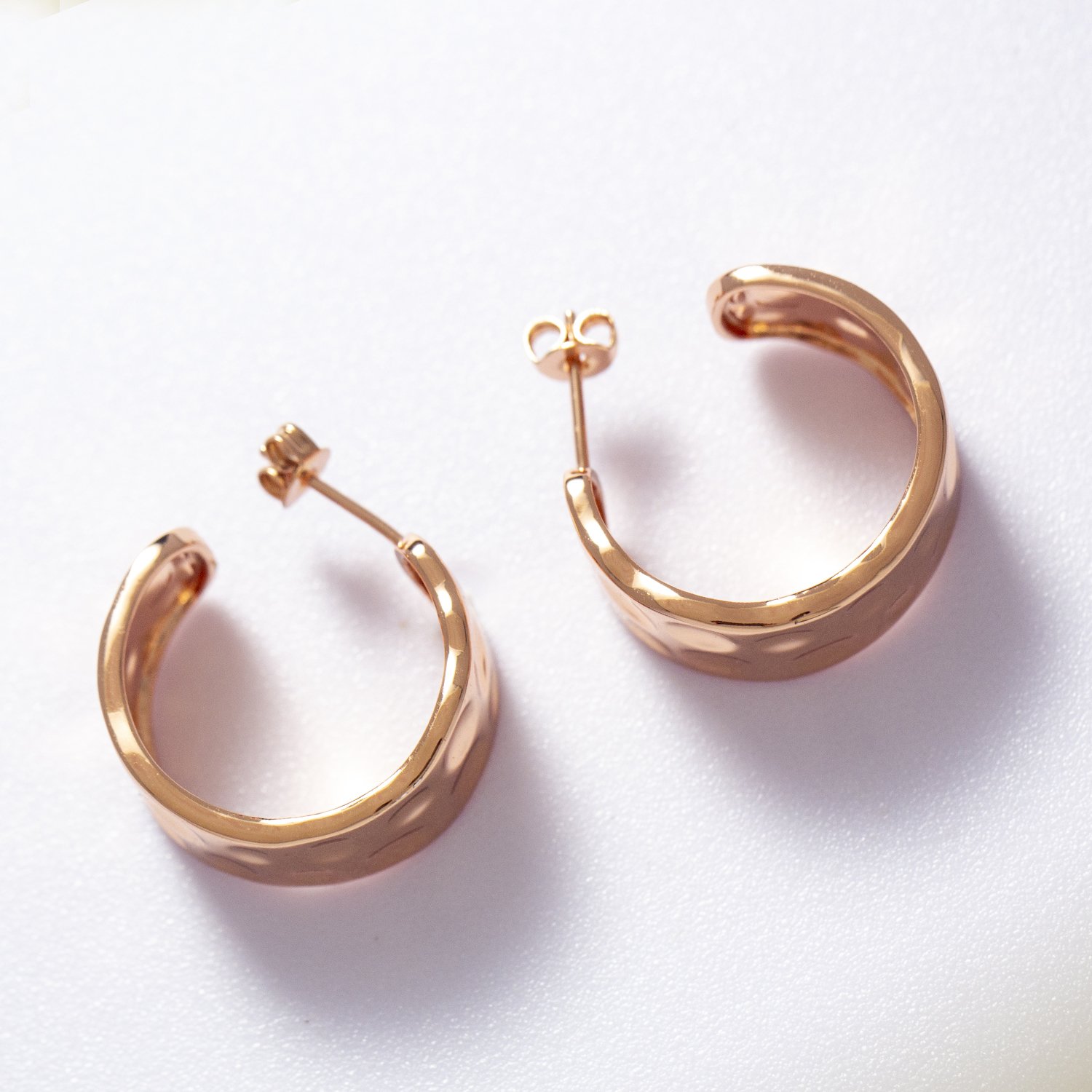 Wholesale Charming Jewelry Accessory Fashionable Simple Gold Plated Fashion Stud Earrings for Anniversary or Gift