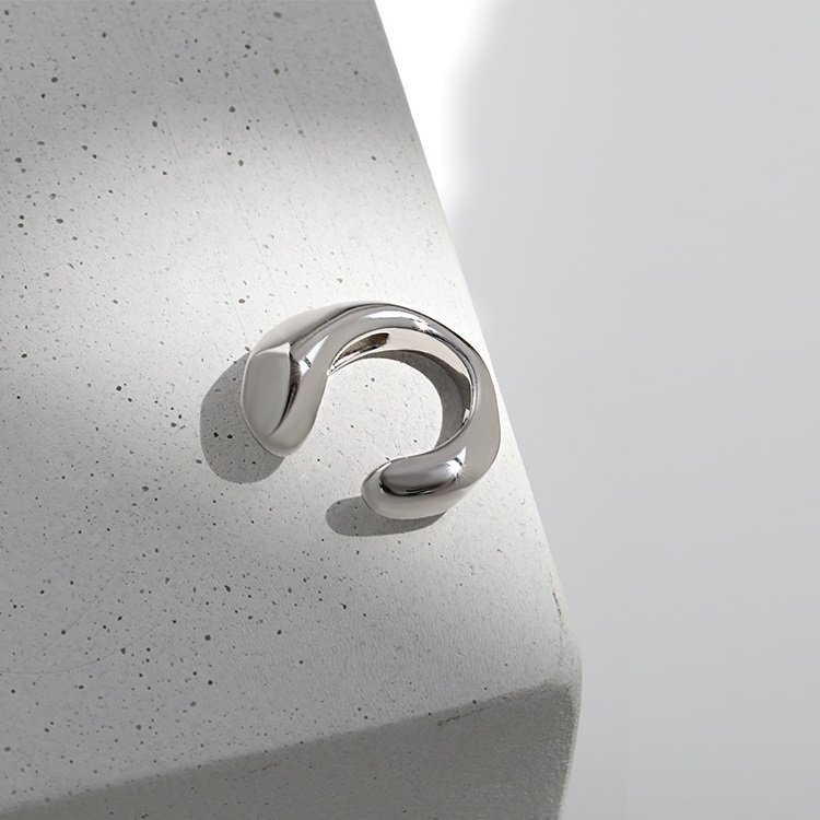 Wholesale clip on earrings sterling silver fashion jewelry zircon hammered chunky ear cuff earrings