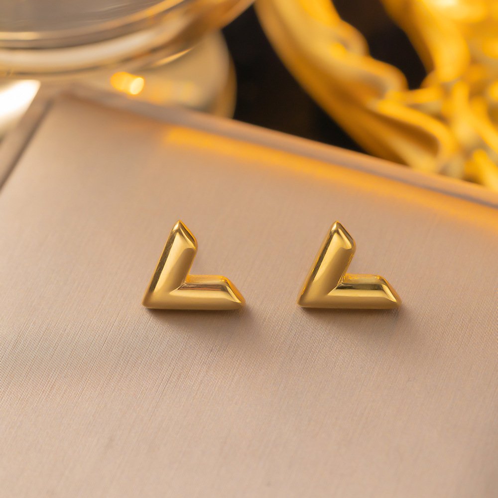 Waterproof 18K Gold Plated Stainless Steel V Shape Pendant Necklace Bracelet Earrings Fine Fashion Jewelry Sets For Women