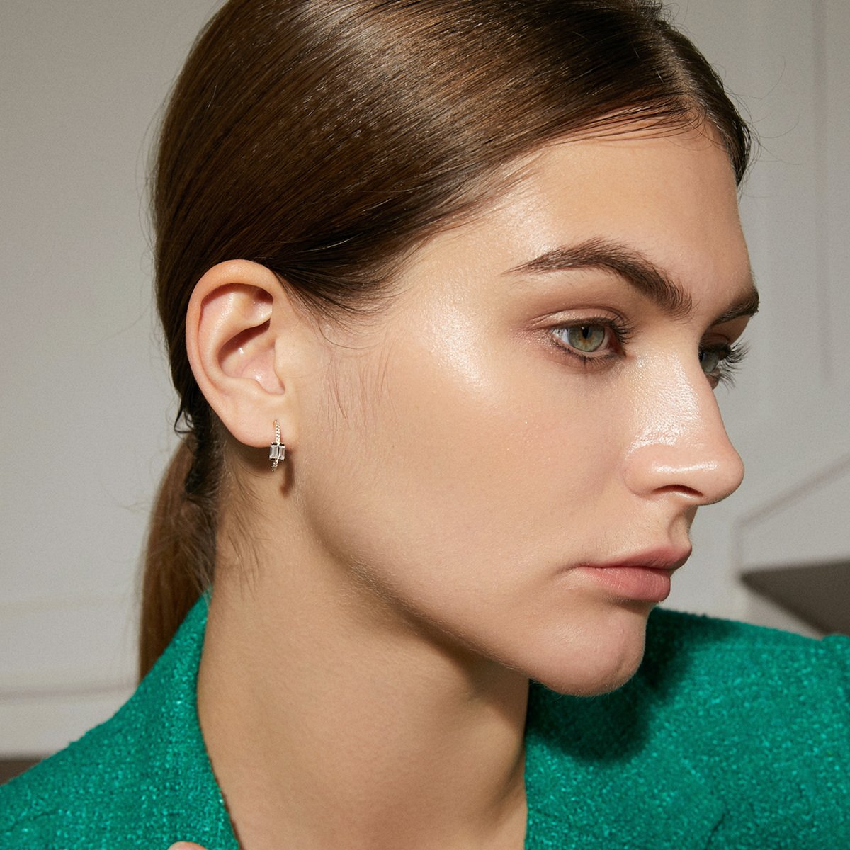 CZCITY Cubic Zirconia New Gold Design Summer Charm Fashion Designer Jewelry Ear Dangle Earring Cuff
