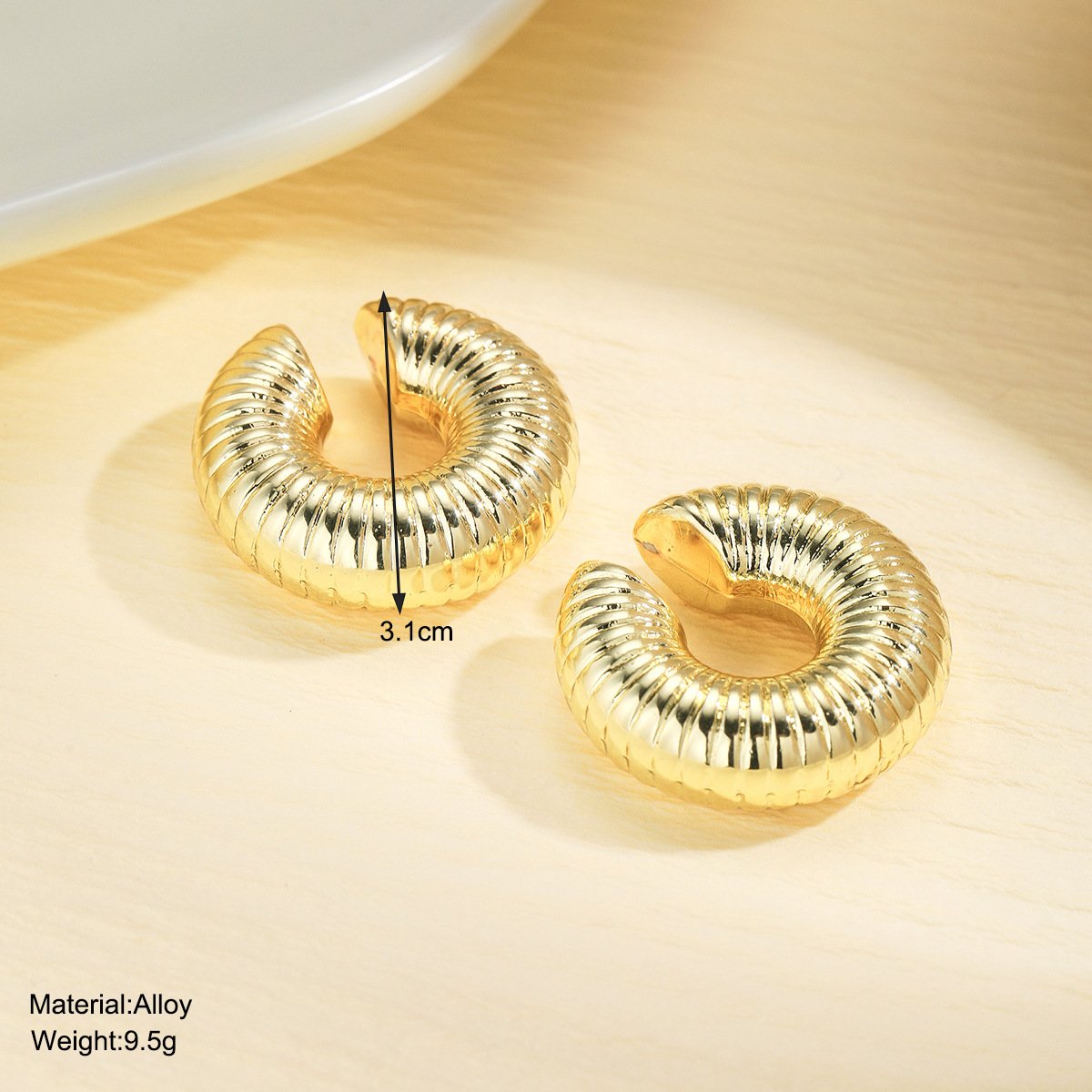 Punk Non Piercing Gold Color Clip Earring Chunky Ear Cuff Women 2024 Statement Thick Cartilage Cuff Earrings Jewelry Gifts