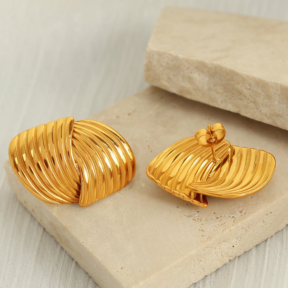 Wholesale Geometric Spiral Back Earrings Striped Earrings