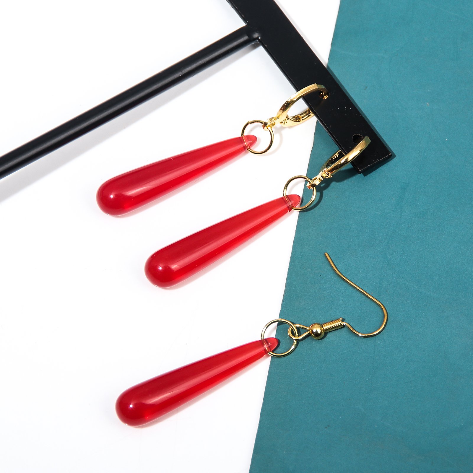 Luxury Earrings Unique Frieren Glass Earrings Different Wearing Styles Cosplay Gift Red Earrings Wholesale Bulk