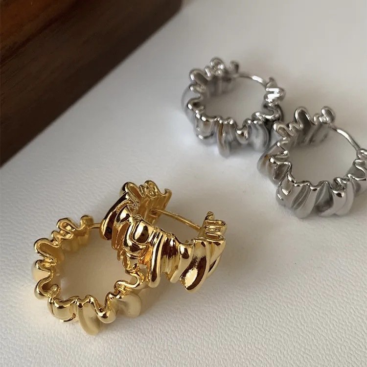Wholesale Geometric Type Simple Temperament Ear Buckle Trendy Classic Elegant Jewelry Earrings