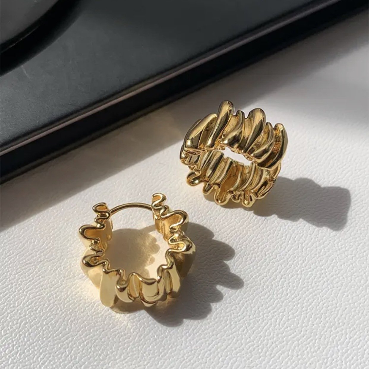 Wholesale Geometric Type Simple Temperament Ear Buckle Trendy Classic Elegant Jewelry Earrings