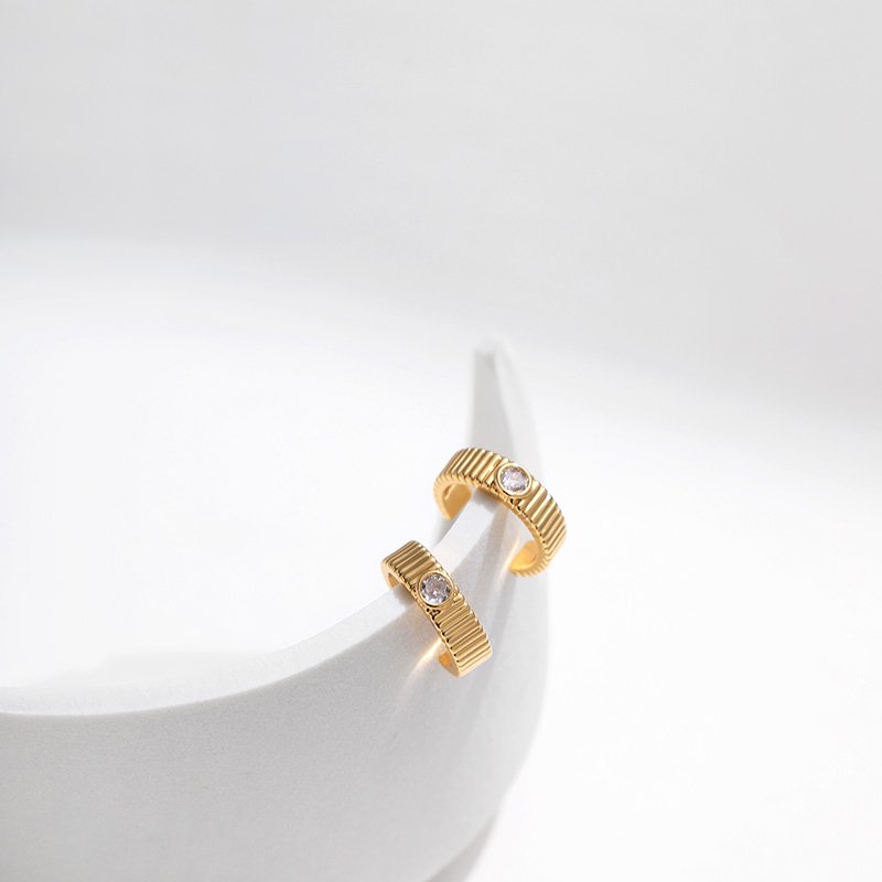 Fashion Casual Brass 18K Filled Gold Creative Vintage Earrings Delicate Type C Inlaid Zircon Small Cuff Earrings For Women