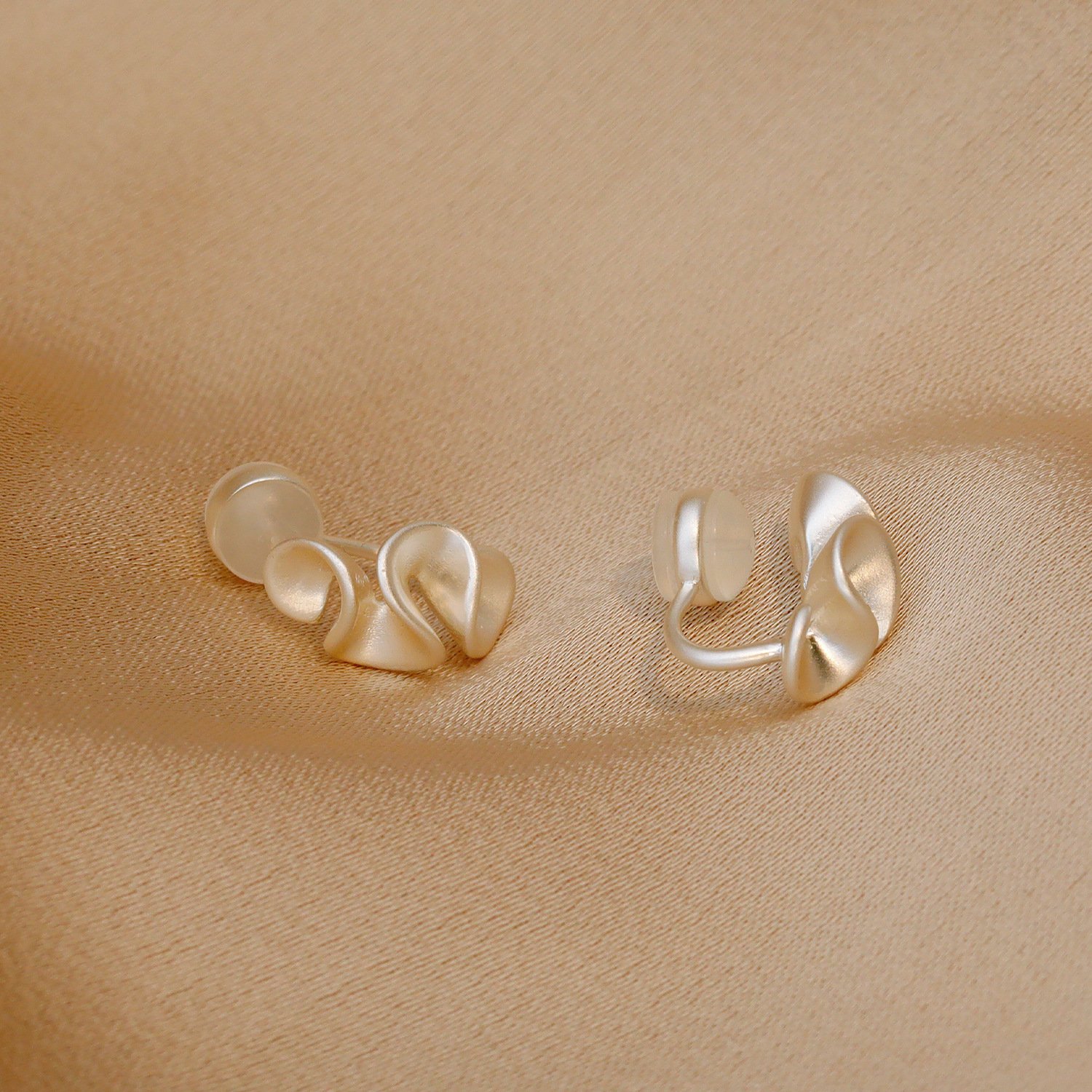 Women without pierced ears Copper ear clip Fashion Earring High Quality Custom