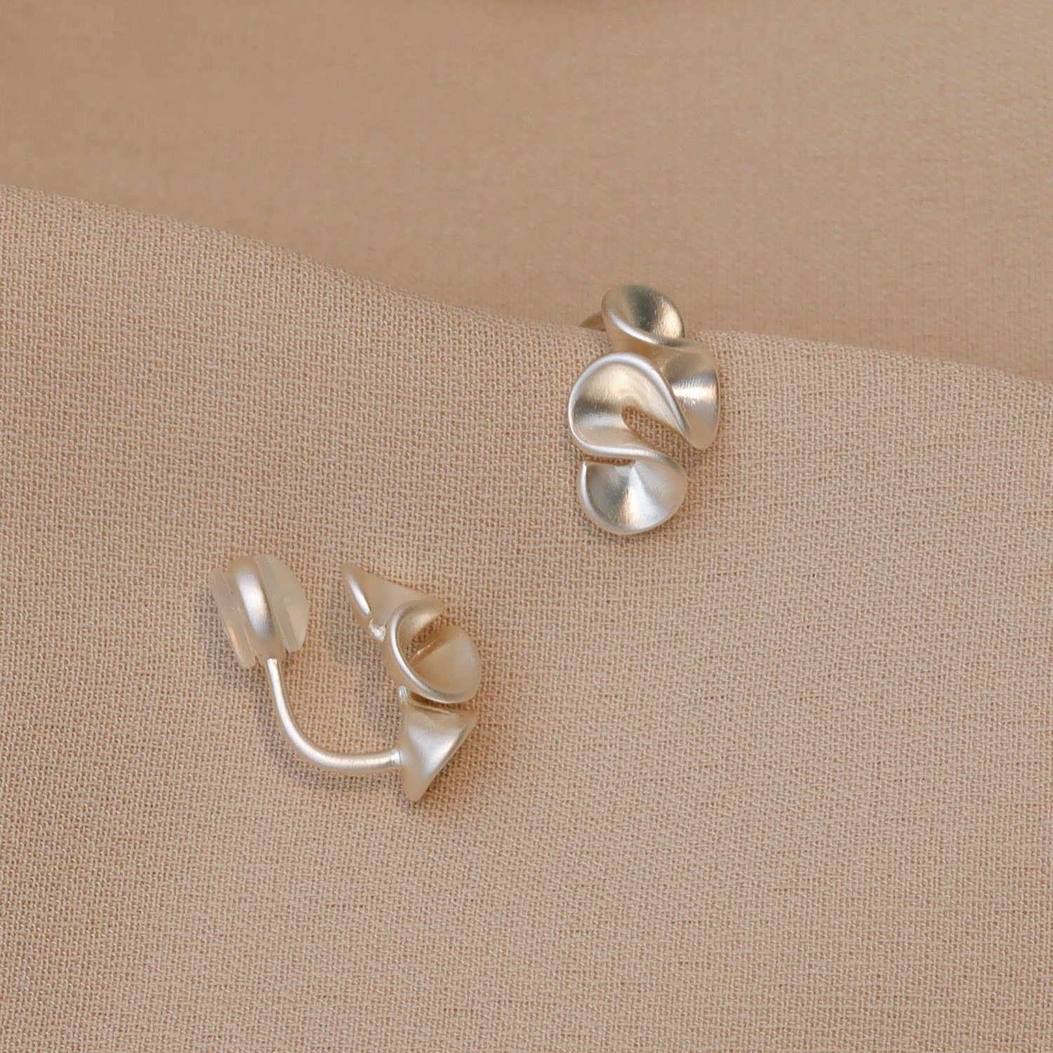 Women without pierced ears Copper ear clip Fashion Earring High Quality Custom