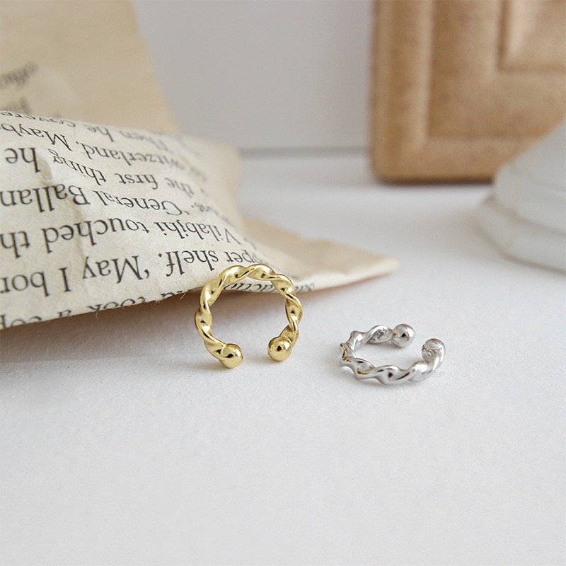 2022 NEW 925 Sterling Silver Fashion Simple Plain Twisted Mobiu Earring Ear Cuff with Gold Plated jewelry