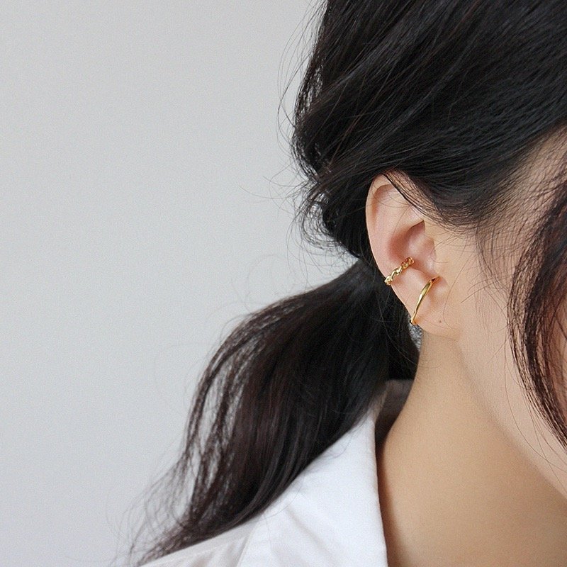 2022 NEW 925 Sterling Silver Fashion Simple Plain Twisted Mobiu Earring Ear Cuff with Gold Plated jewelry