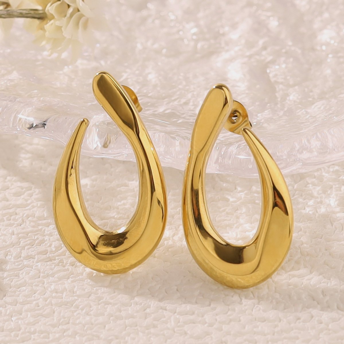 S925 Silver Needle Freshwater Pearl & Crystal Stud Earrings Diamond Women Copper Jewelry Wedding Occasions Tiny Dangle Design
