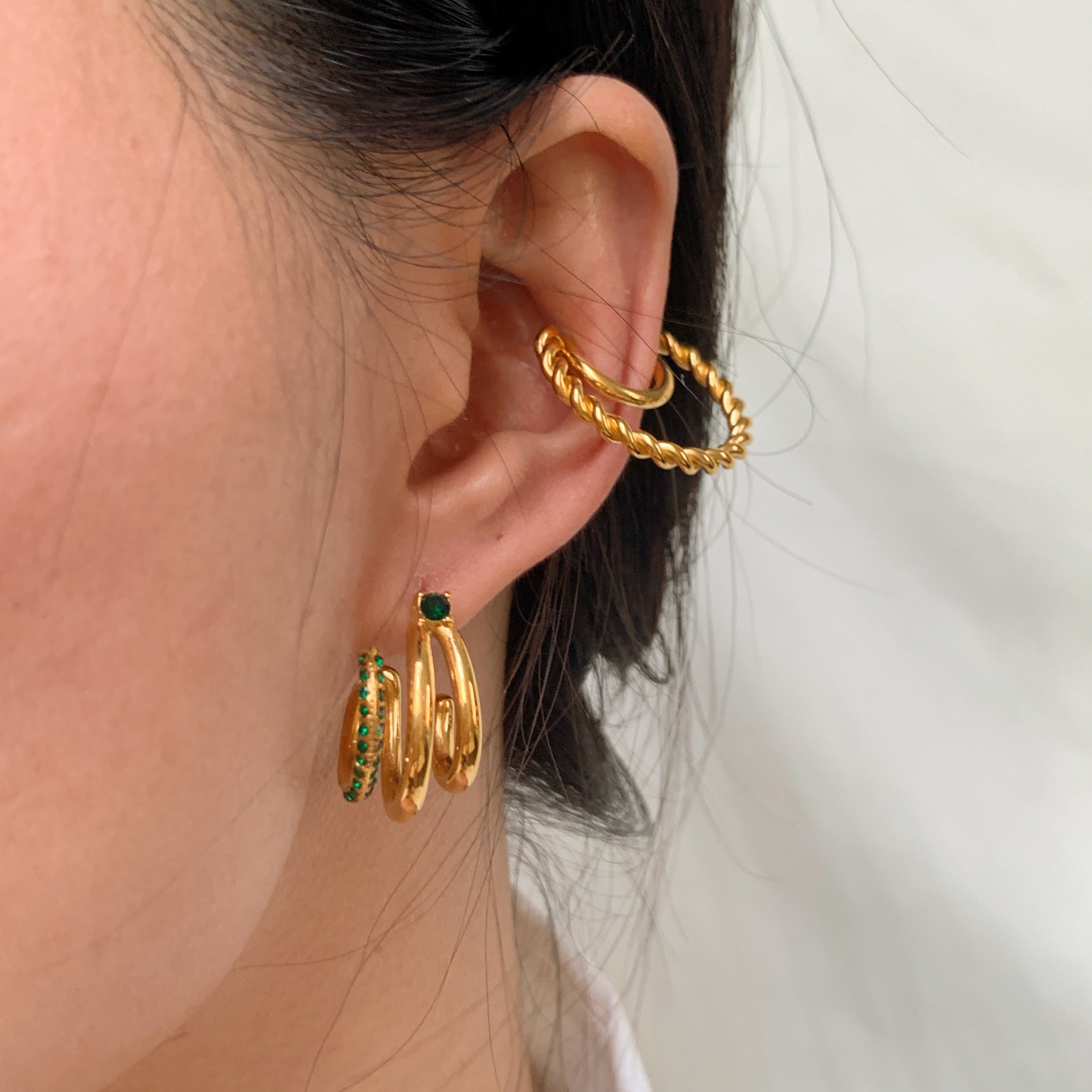 Moge Jewelry Fashion Cuff Earrings Gold Plated Stainless Steel Double-Layer Twisted Ear Clip CC Ear Cuff Earrings for Women