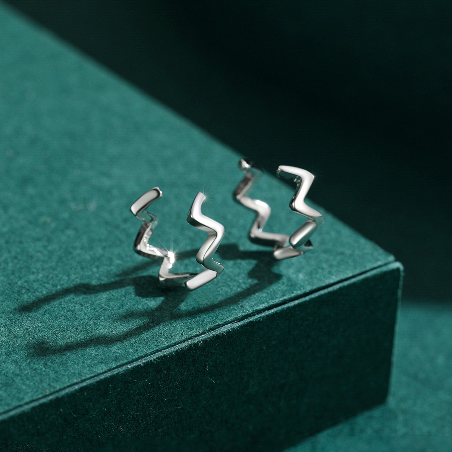 Real 925 Sterling Silver Fashion Simple Gold Color Wave Clips Earrings For Women Party Fine Jewelry Accessories