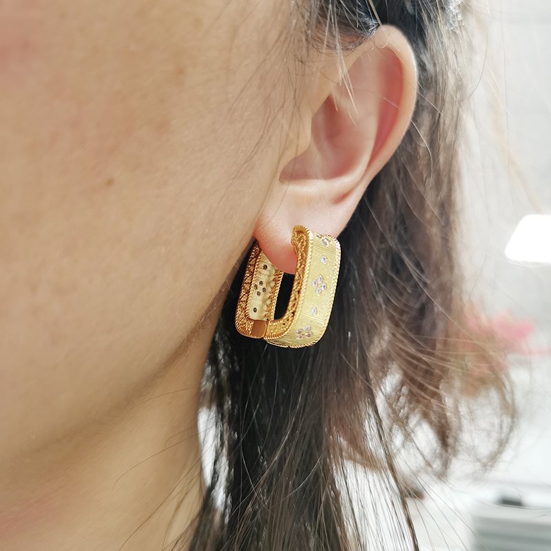 Luxury Fine Fashion Jewelry Accessories Ear Cuff Zircon Earrings Wholesale Bulk 2023