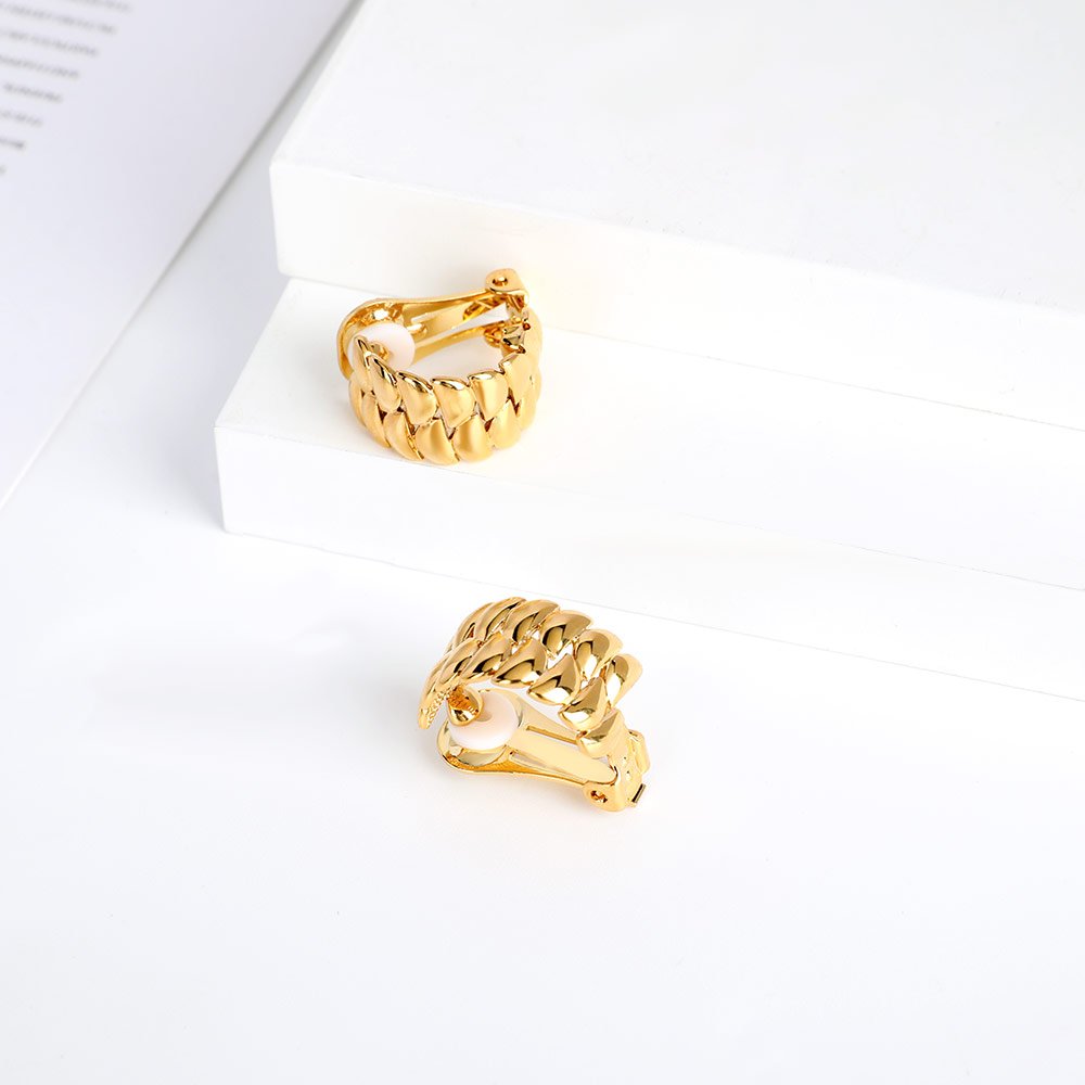 Trendy charming korean gold plated ear cuff earrings women new ladies fashion earrings ear cuff wholesale boucle oreille femme