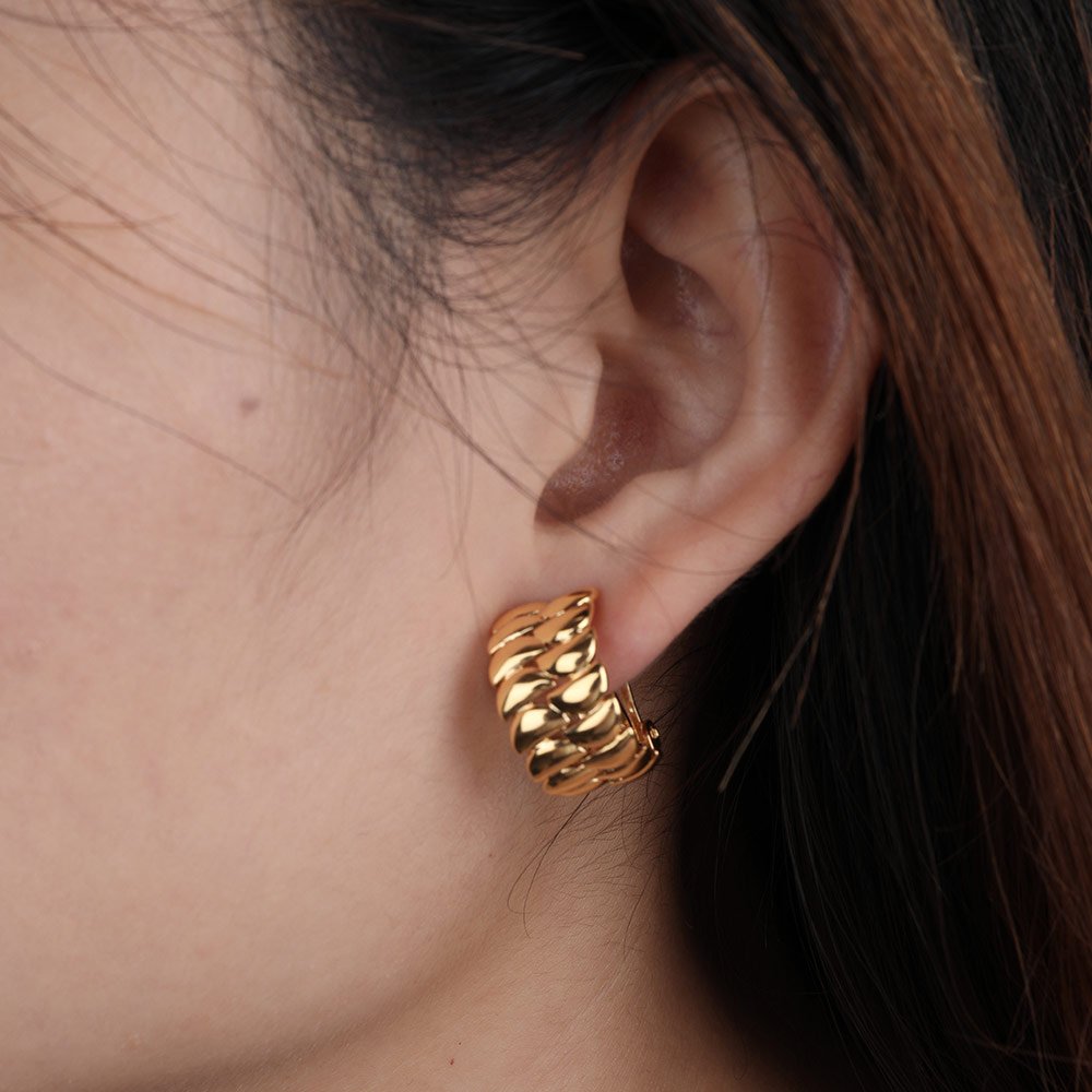 Trendy charming korean gold plated ear cuff earrings women new ladies fashion earrings ear cuff wholesale boucle oreille femme