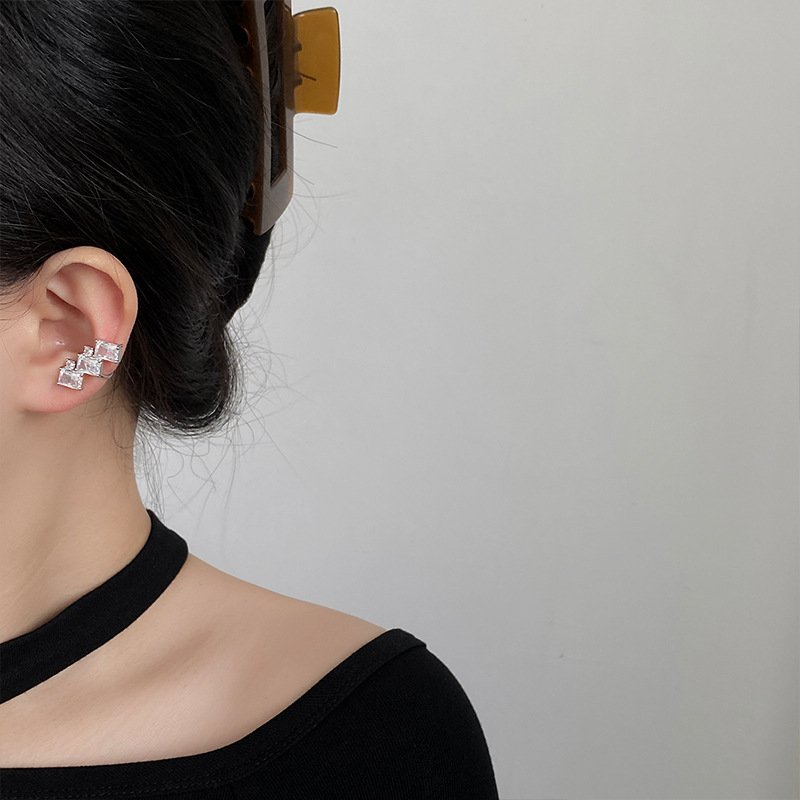 Fashion Ear Bone Cuff Earrings Jewelry Earrings Clip Men Women Ear Cuff Silver Plated Cubic Zirconia Brass Vintage Earrings