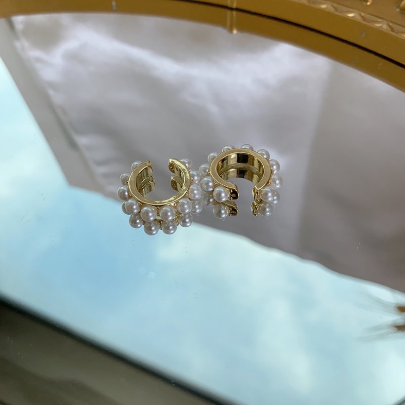 New Stock Arrival Fine CZ Ear Cuff Earrings Gold Plated Brass Luxury Pearls Jewelry Earrings For Women