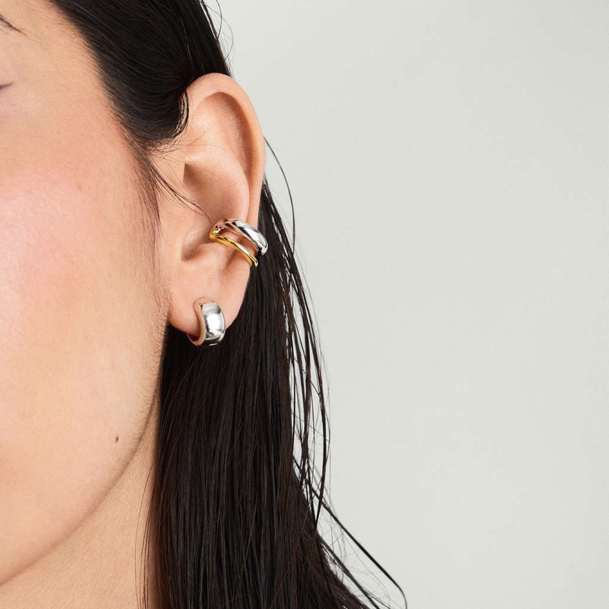 ERESI Fashion 18k Gold Silver Ear Clip Stainless Steel Non Pierced Cuff Earrings Hypoallergenic Two Tone Double Layer Ear Cuff