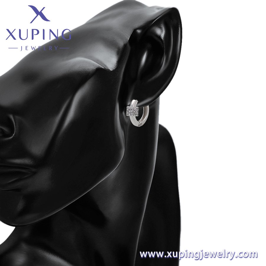 X000912631 XUPING Jewelry Wholesale Bulk Platinum Plated Fashion Elegant Jewelry Earrings For Women