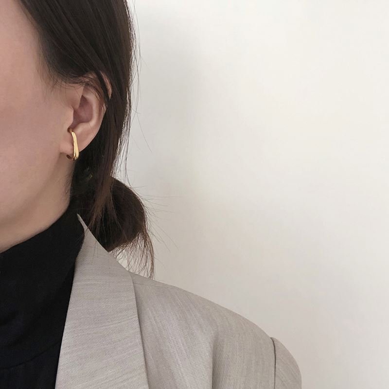 Christmas Earrings Jewelry High Quality Stainless Steel C Shape Earrings Chunky Ear Cuff Fashion Simple Women Stud Earrings