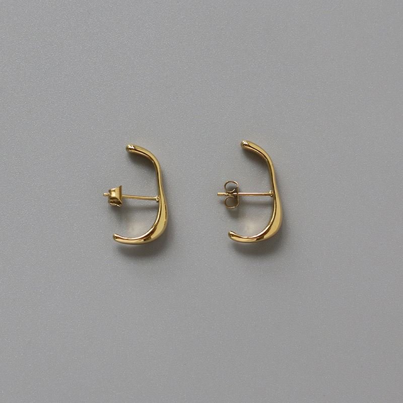 Christmas Earrings Jewelry High Quality Stainless Steel C Shape Earrings Chunky Ear Cuff Fashion Simple Women Stud Earrings