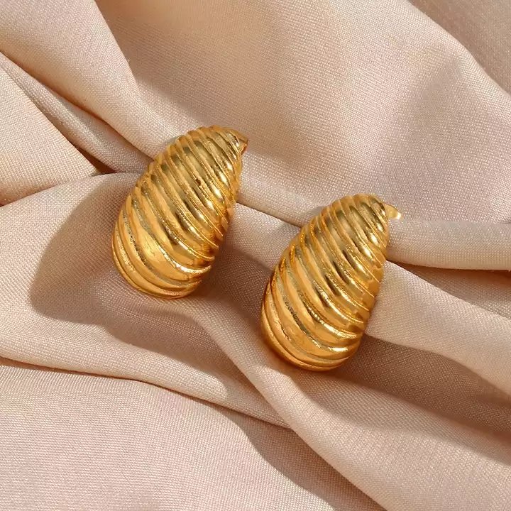 Fashion Vintage Earrings Stainless Steel Plated 18k Gold Twill Fat Croissant Earrings