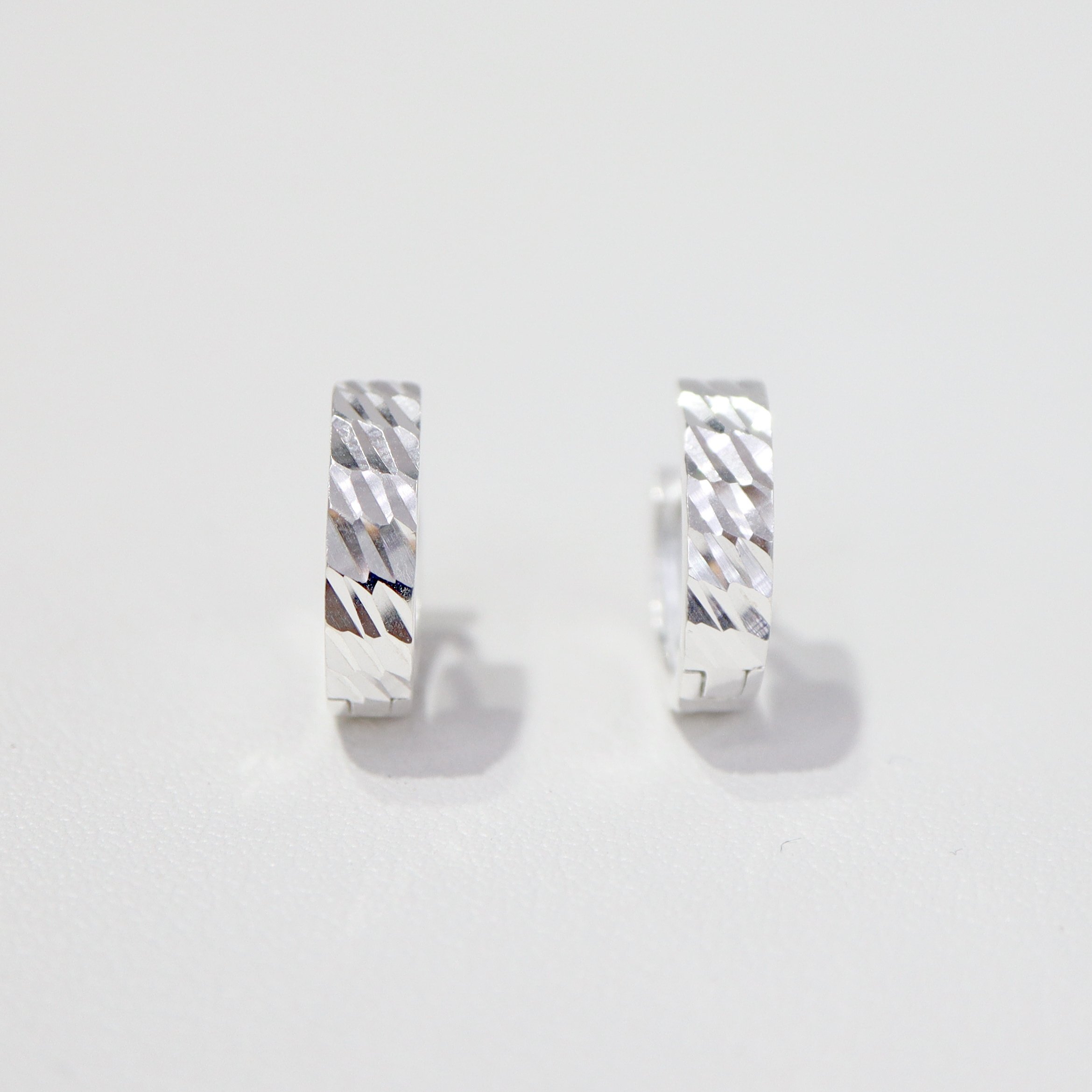 Custom Rhodium Plated Cuff Earrings Classic Carved Huggie Hoop Earrings 925 Sterling Silver Earrings Women