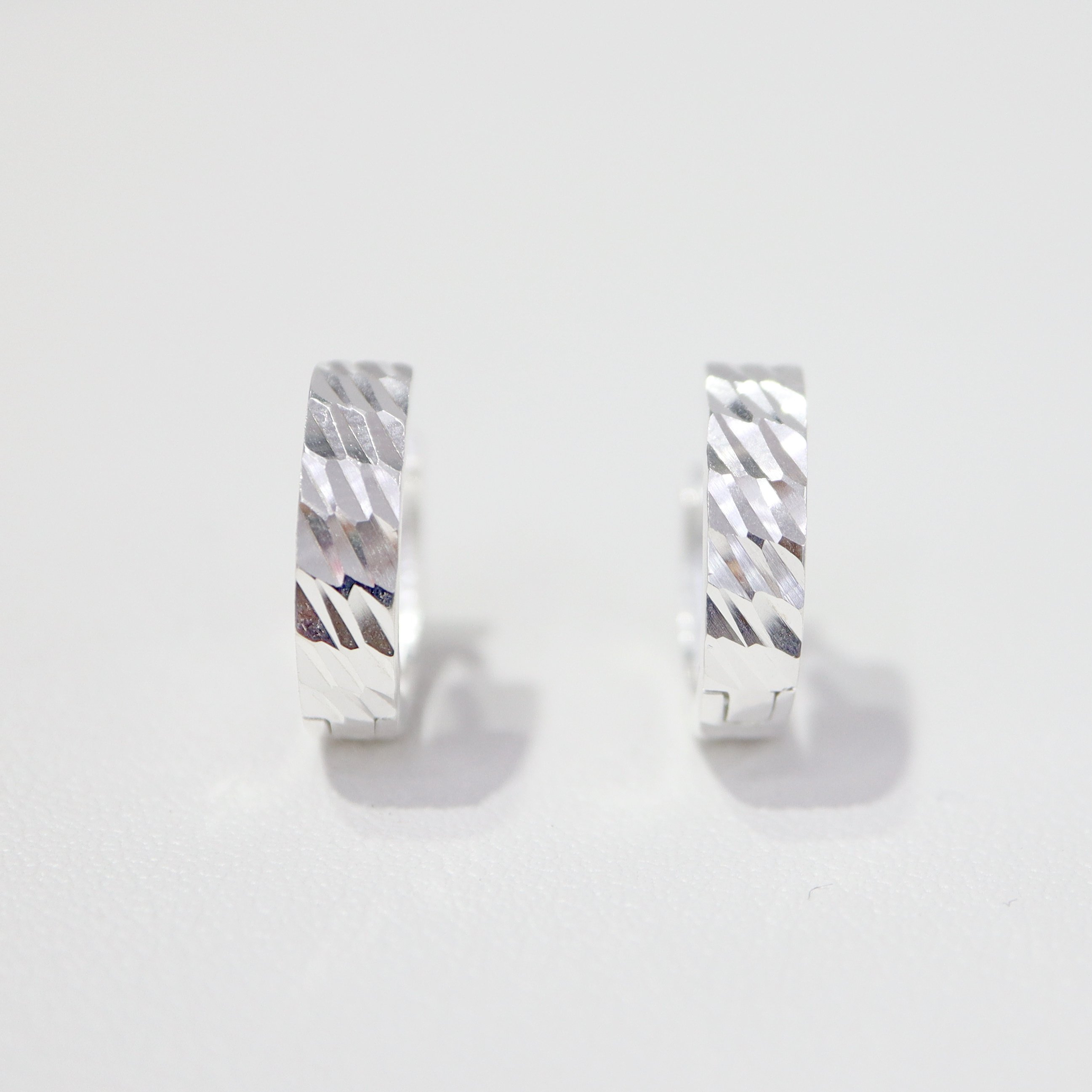 Custom Rhodium Plated Cuff Earrings Classic Carved Huggie Hoop Earrings 925 Sterling Silver Earrings Women