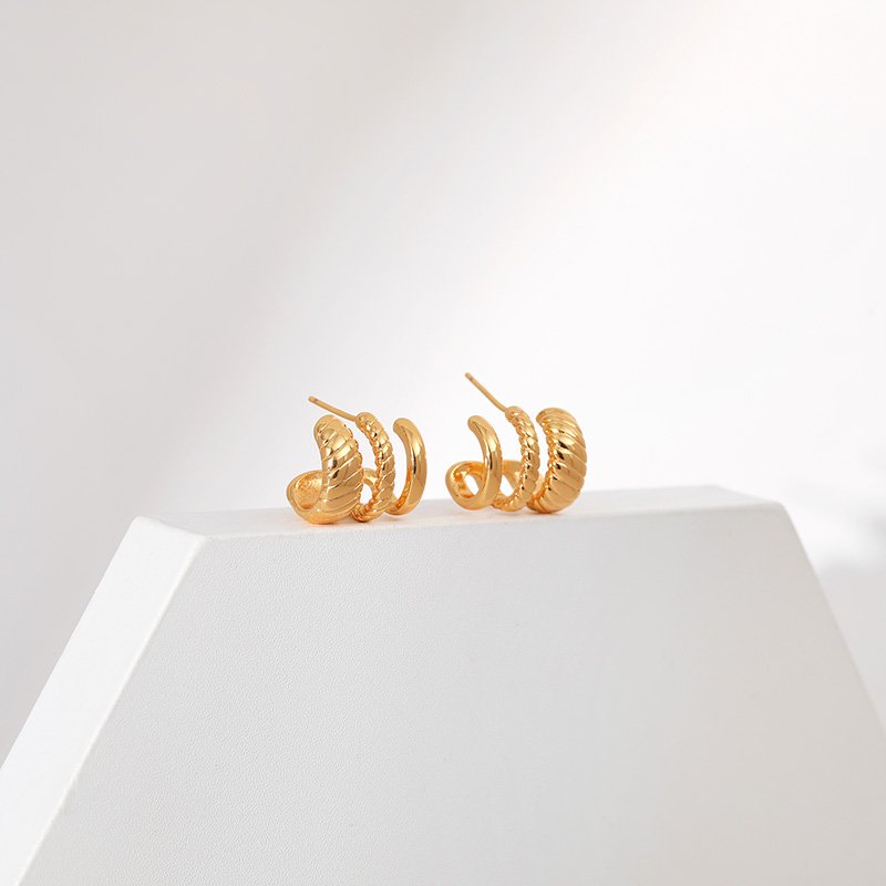 European and American Fashion C-shaped Design Cuff Earrings Women's Personality Multi-layer Irregular Stud Earrings
