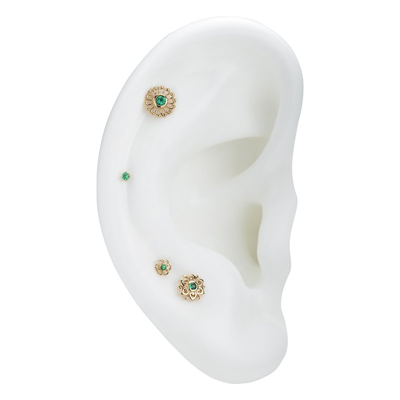 Giometal Emerald 18KT Solid Gold Flower Threadless Ends With Daith Helix Cartilage Piercing Earrings Fine Body Jewelry Wholesale